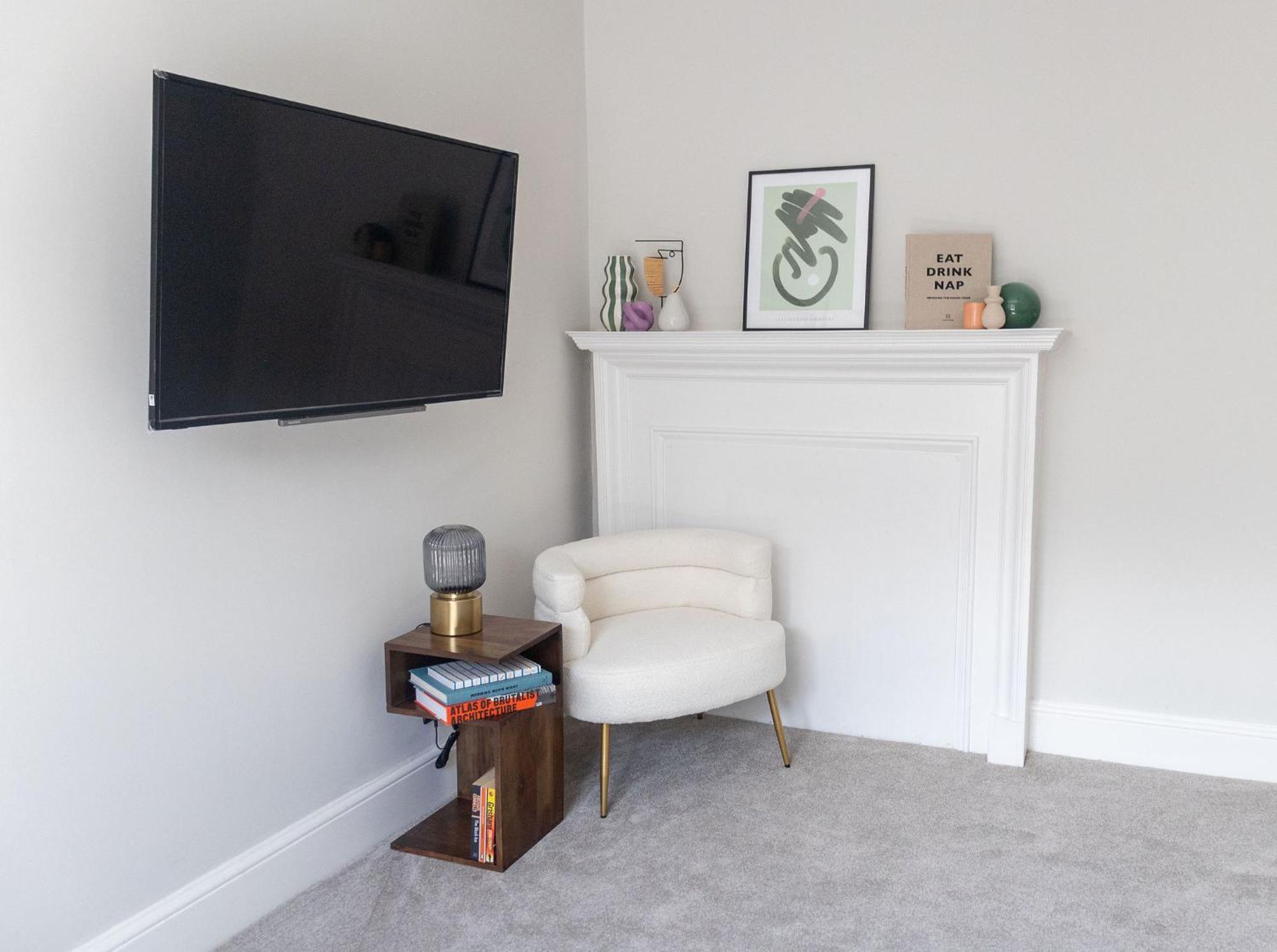 No 45 Roscoe St Apartment *